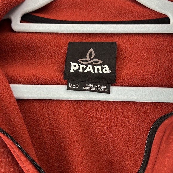 prAna Breathe Men’s Pullover 1/4 Zip Sweater Medium - Picture 3 of 9